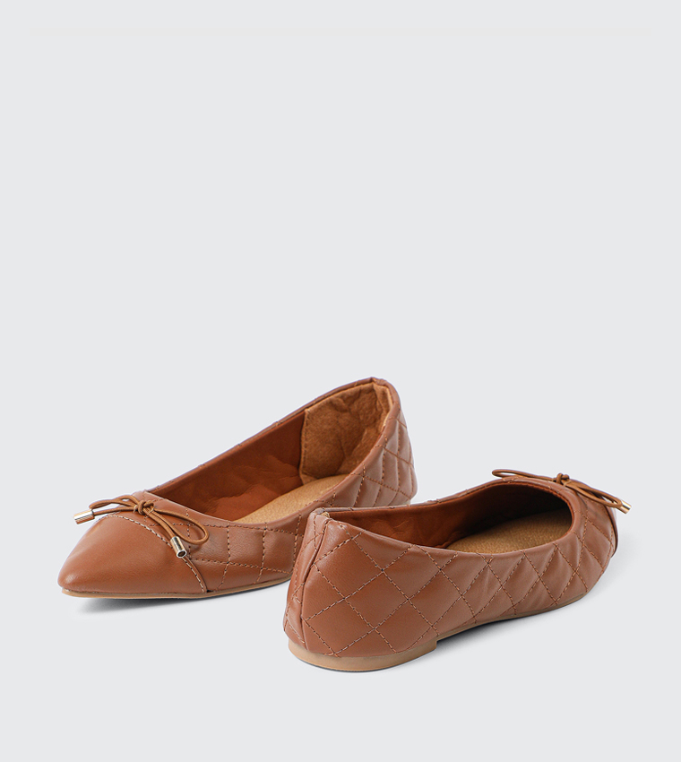 Quilted Pointed Toe Ballerinas