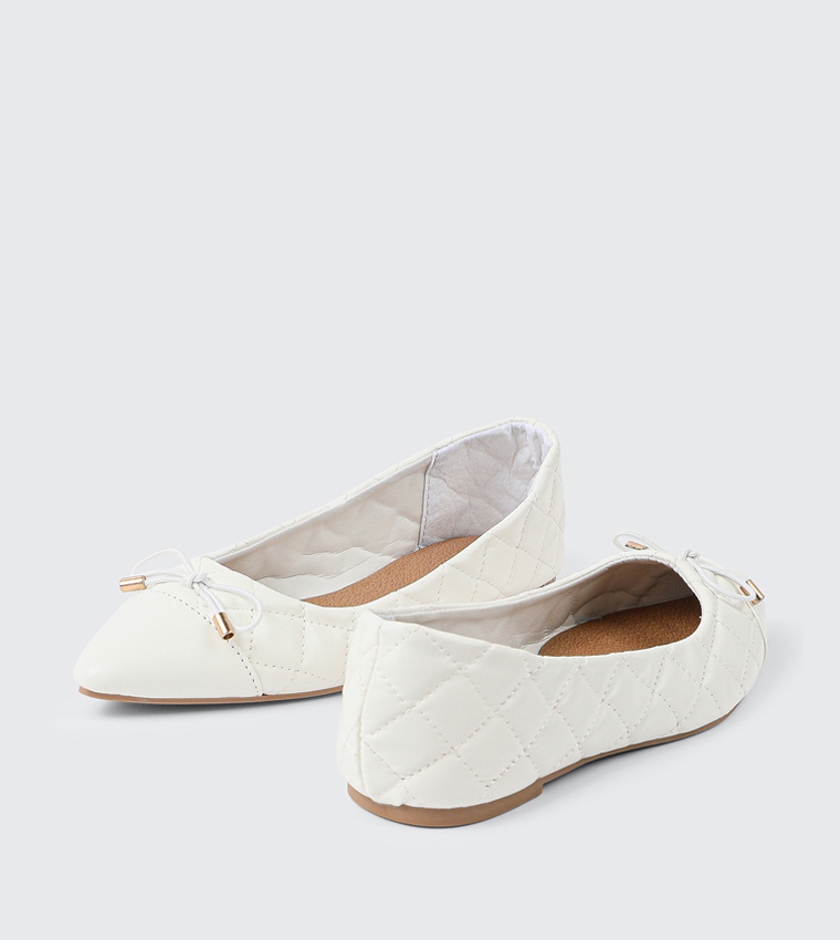 Quilted Pointed Toe Ballerinas
