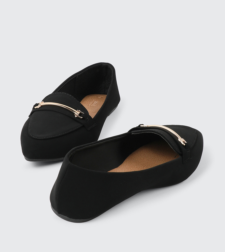Metal Accent Pointed Toe Ballet Flats