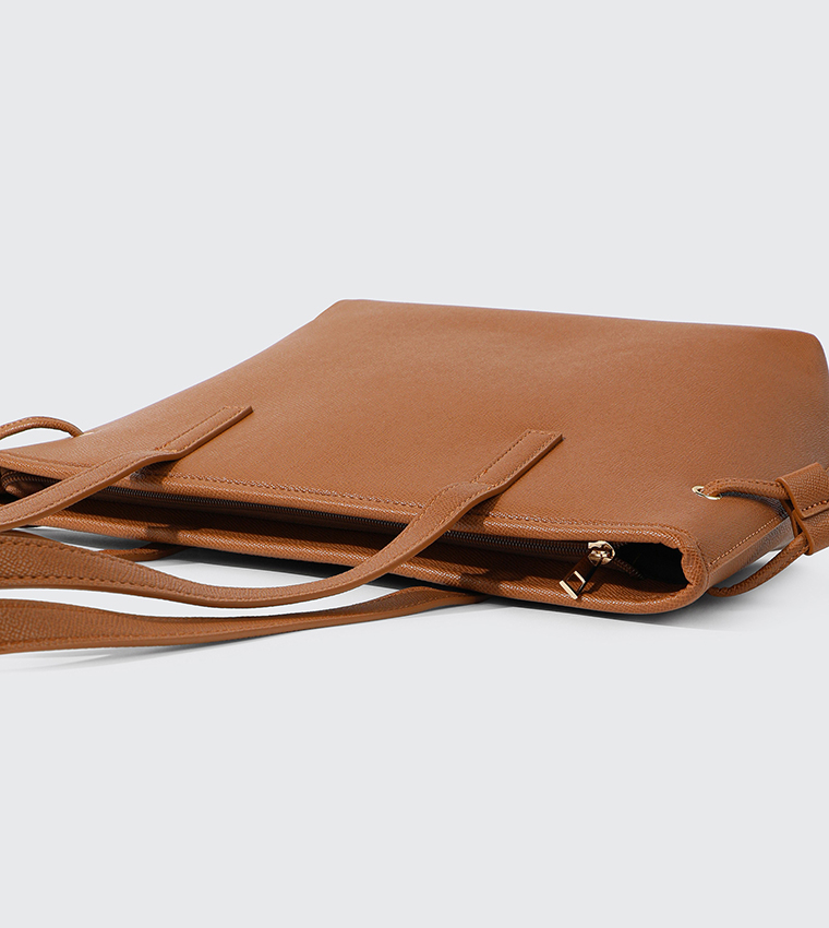 حقيبة كتف وحافظة بطاقات