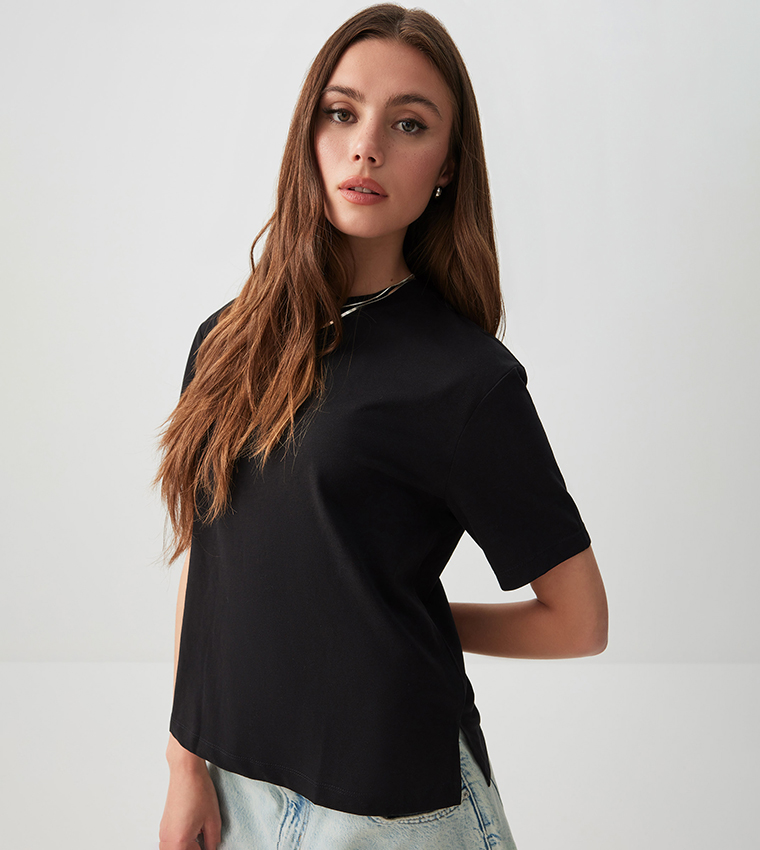 Solid Short Sleeves T-Shirt