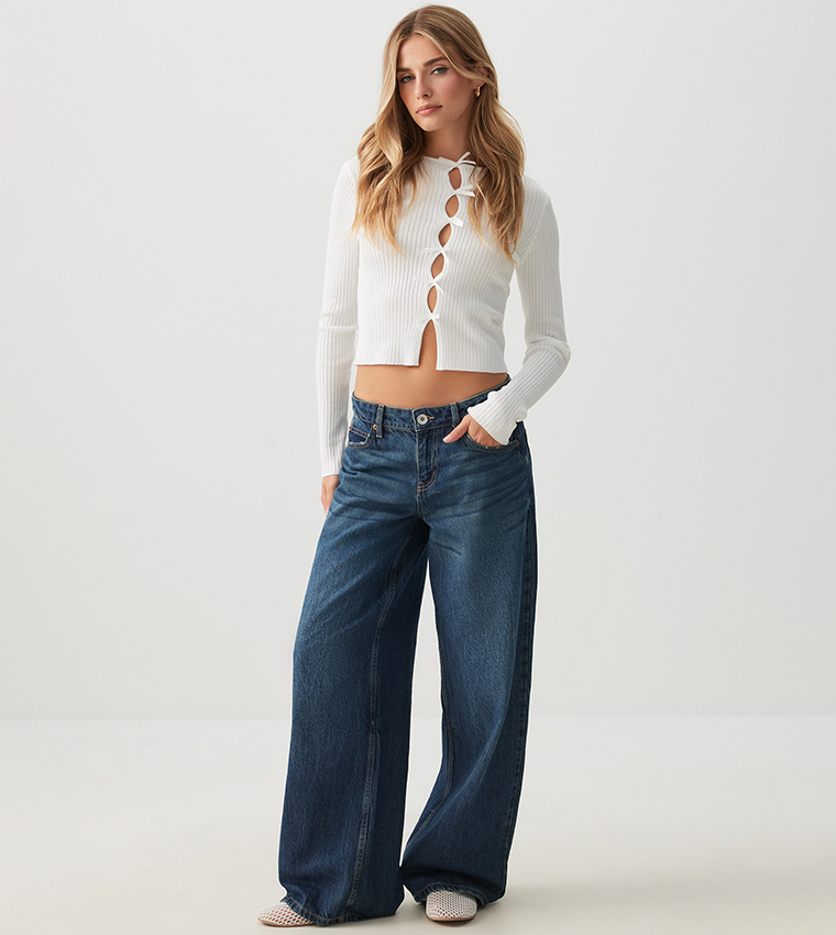 Washed Low Rise Wide Leg Jeans