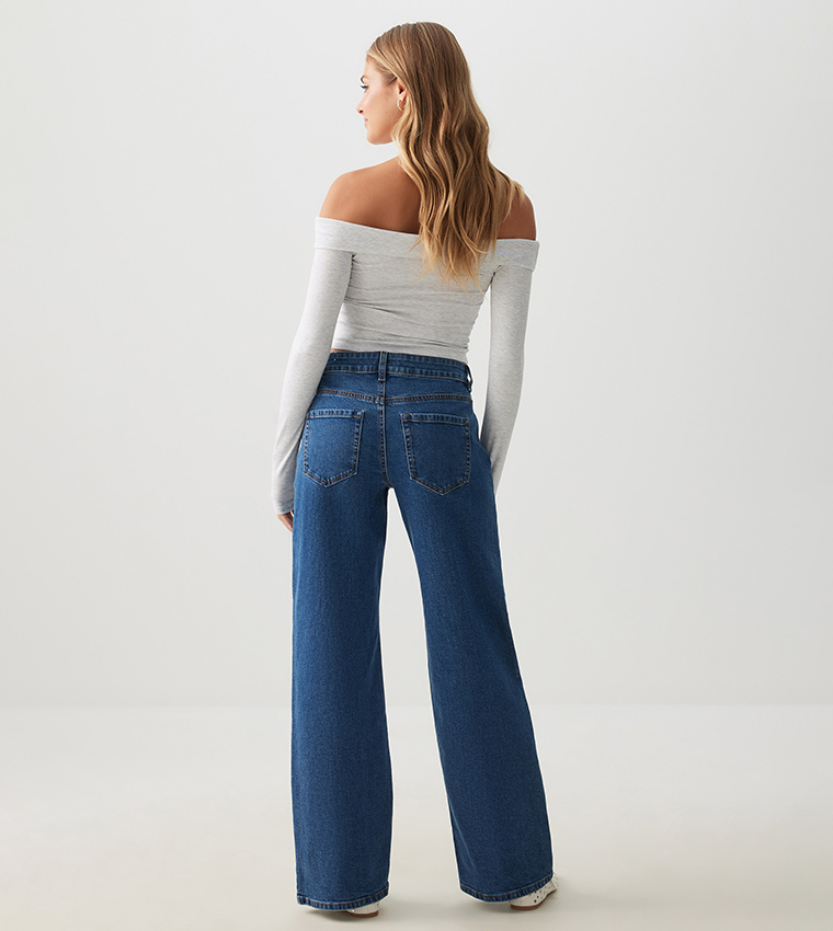 Washed Mid Rise Straight Fit Jeans