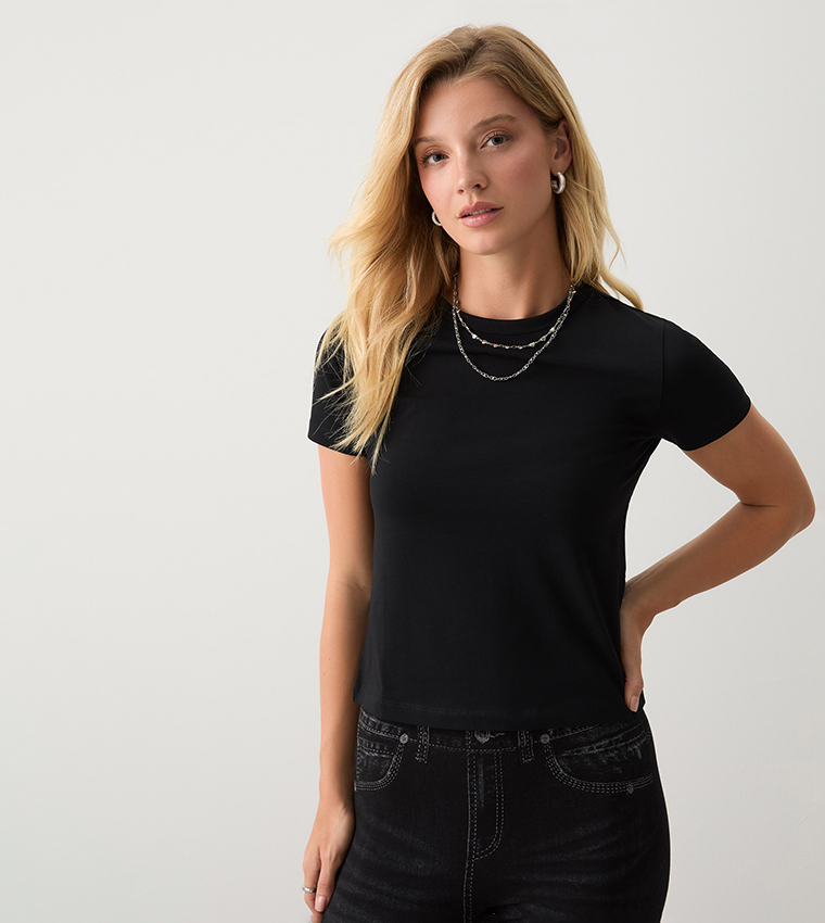 Solid Short Sleeves T-Shirt