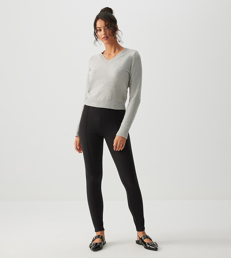 ليغينغز  بخصر عالي وكسرات دقيقة 