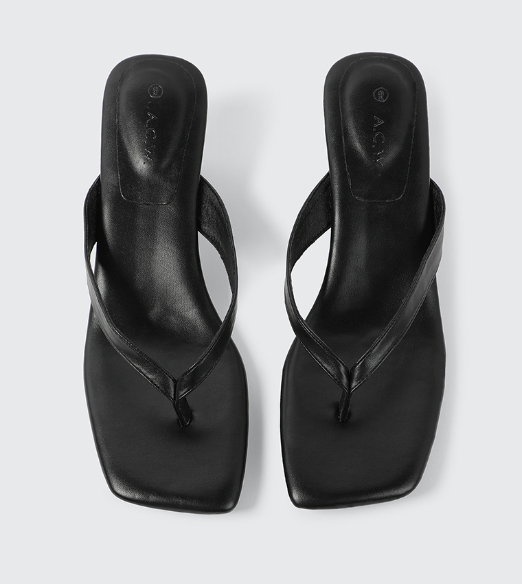 Textured Toe-Post Heeled Sandals
