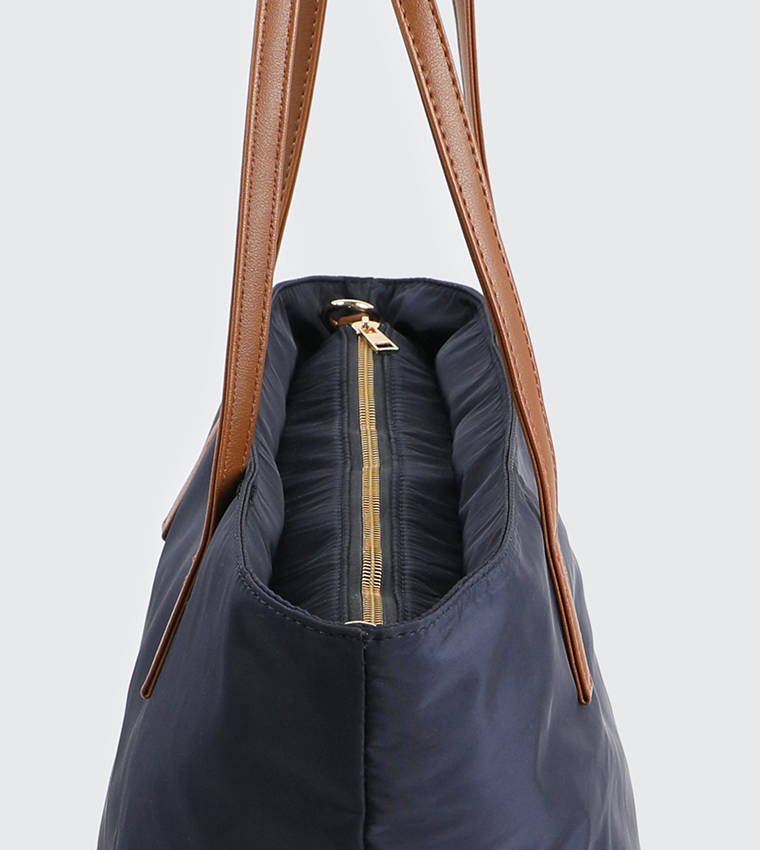 Contrast Detail Nylon Tote Bag