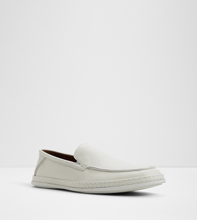 ARLOW Textured Low-Top Slip-On Shoes