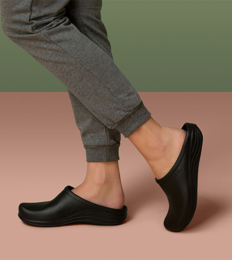 BONDI Orthotic Logo Detail Clogs