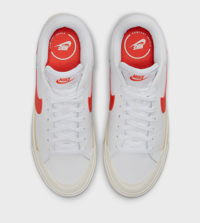 COURT LEGACY LIFT Lace-Up Sneakers