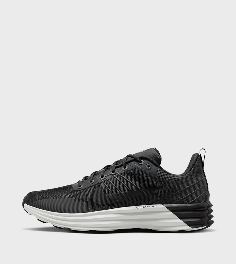 LUNAR ROAM Lace Up Shoes