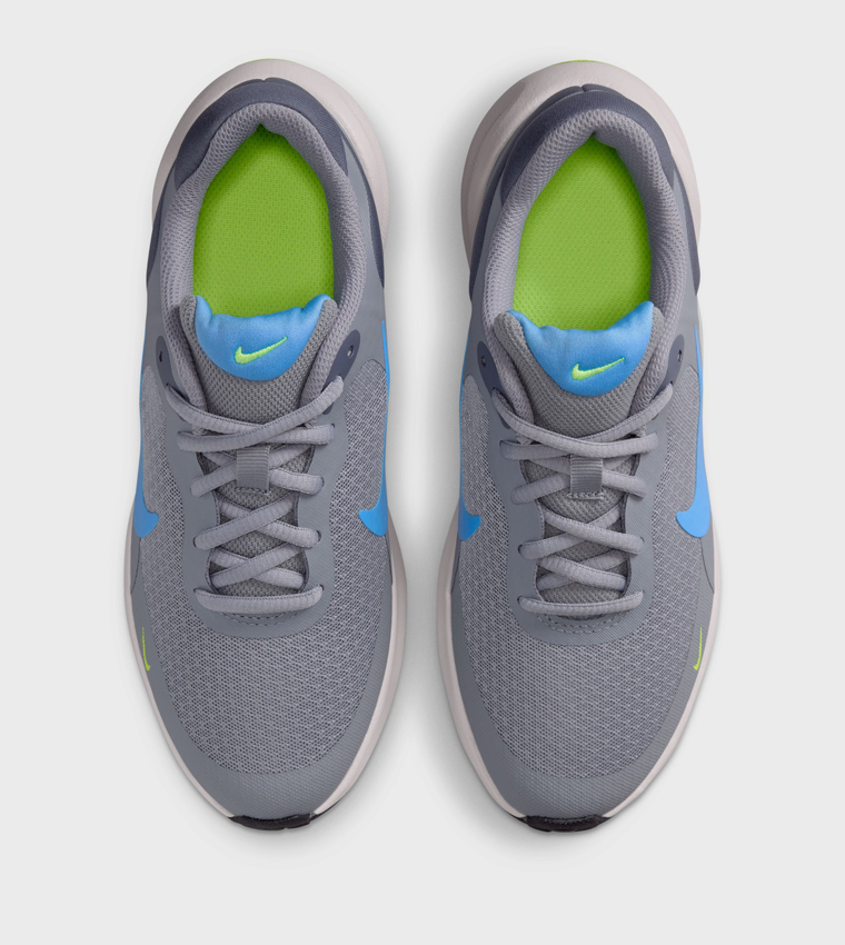 REVOLUTION 7 GS Runner Sneakers