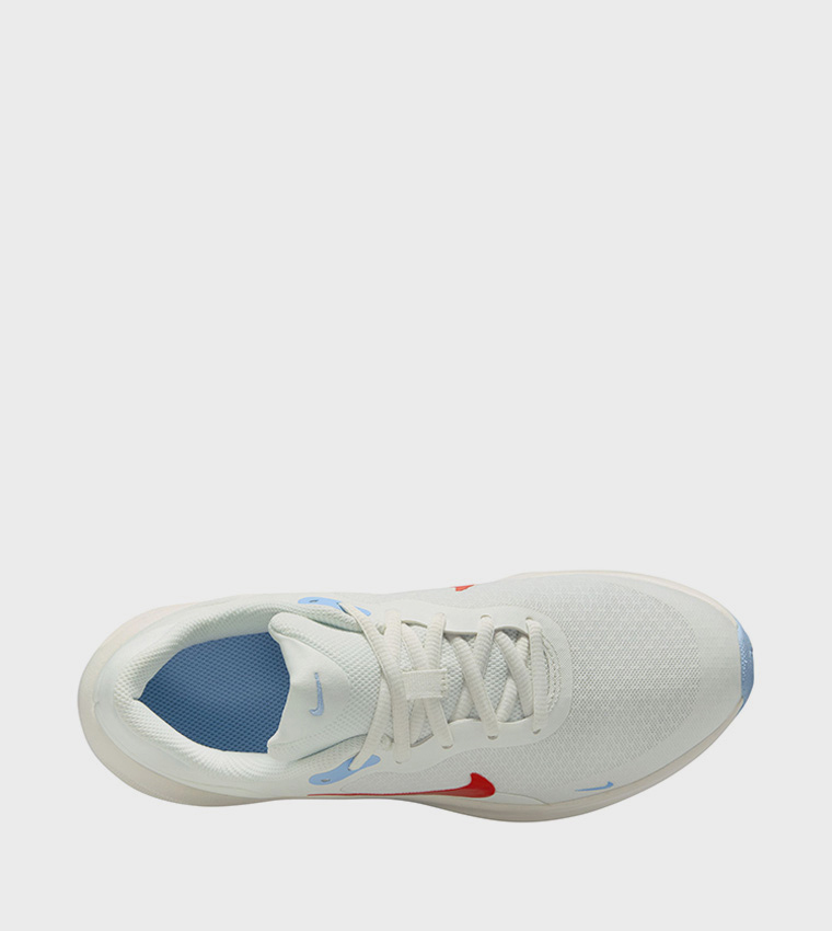 REVOLUTION Logo Detail Running Shoes