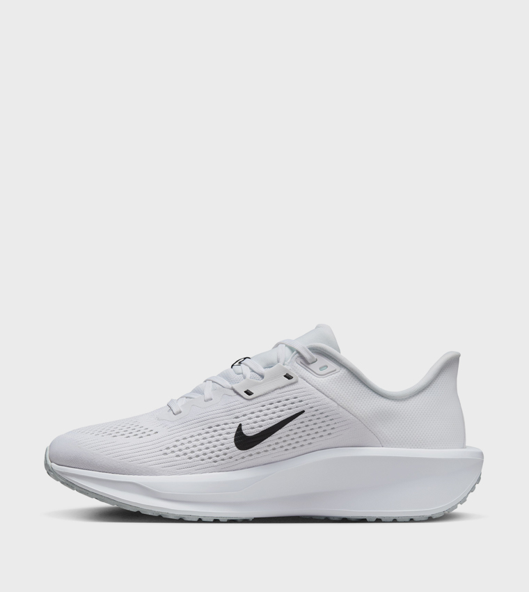 QUEST 6 Running Shoes