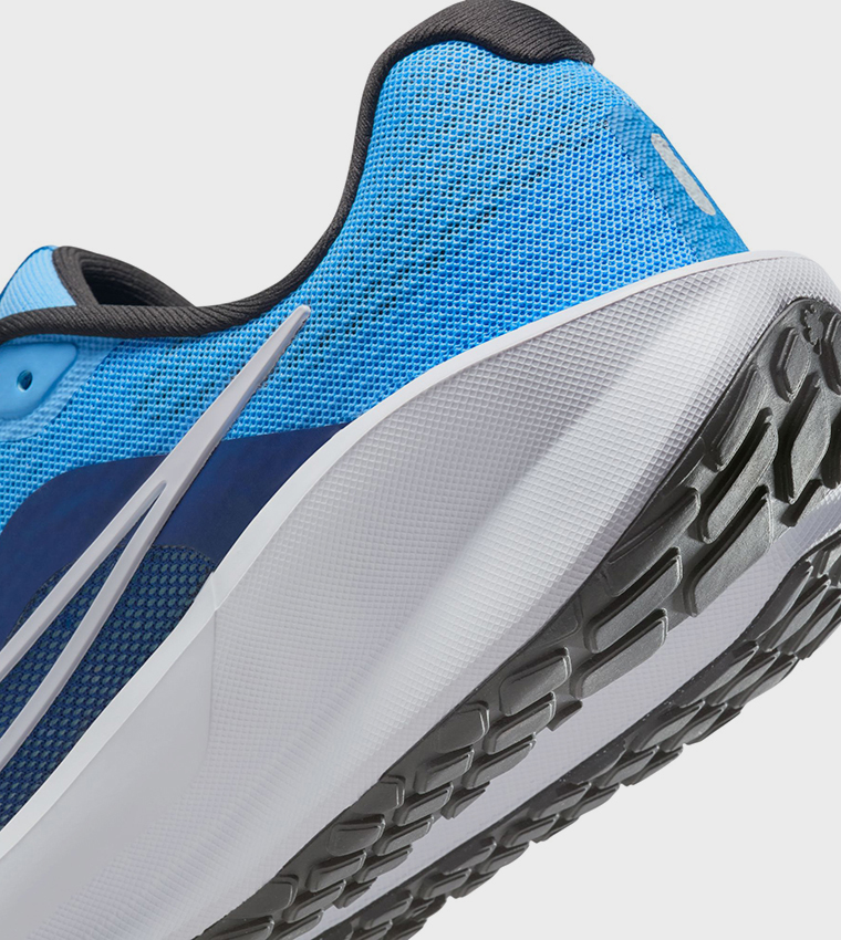 DOWNSHIFTER 13 Running Shoes