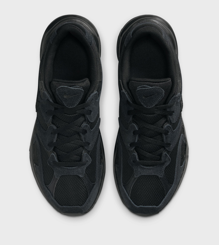 AL8 Lace-Up Runner Sneakers