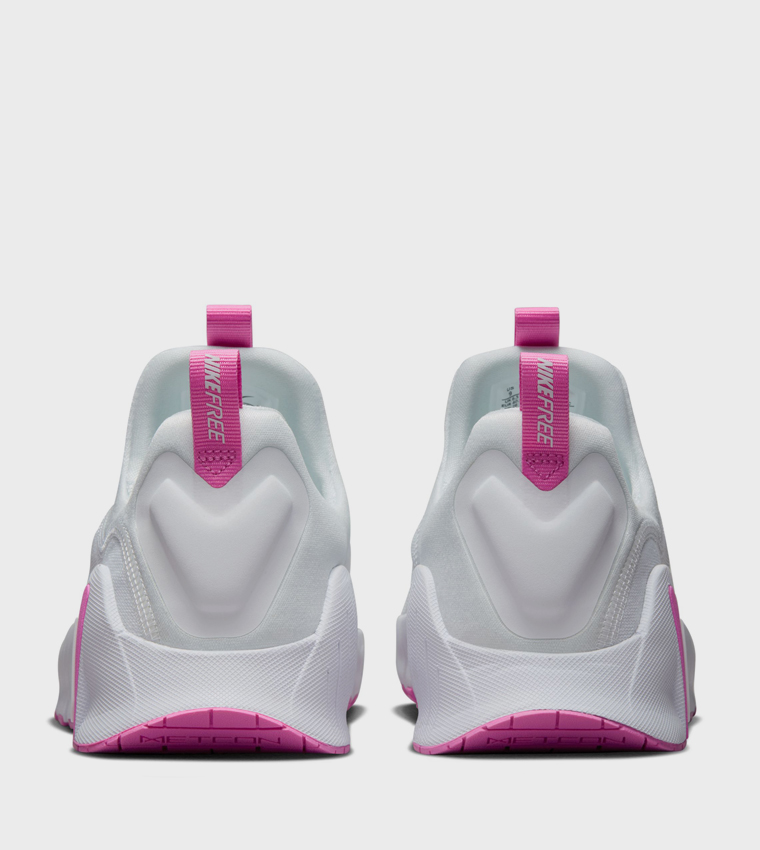 FREE METCON 6 Walking Shoes