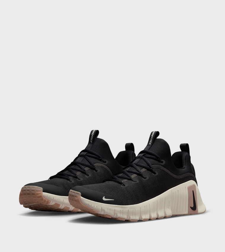 FREE METCON 6 Walking Shoes