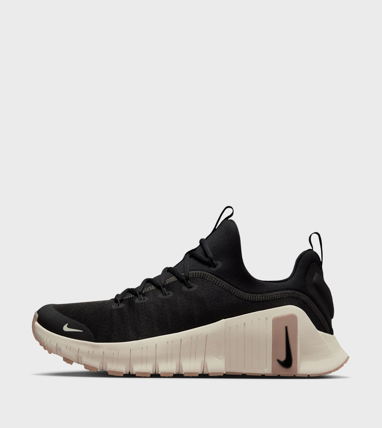 FREE METCON 6 Walking Shoes