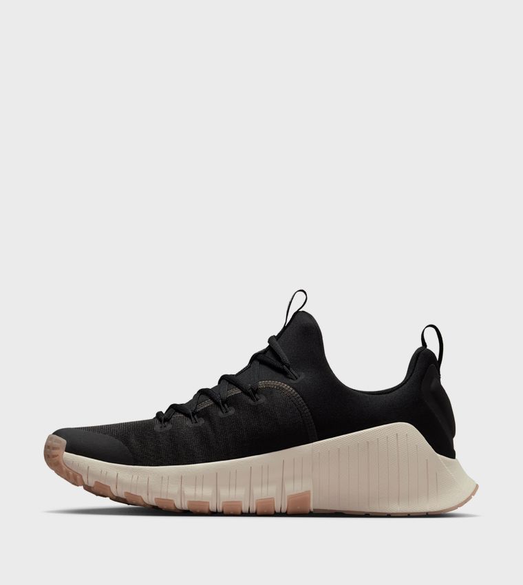 FREE METCON 6 Walking Shoes