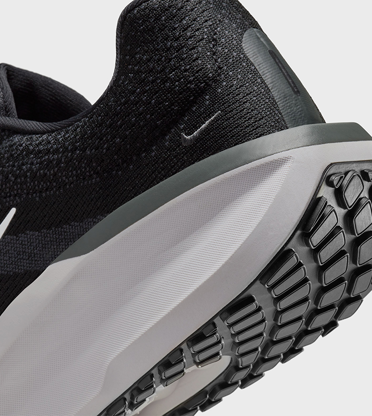 AIR WINFLO 11 Running Shoes