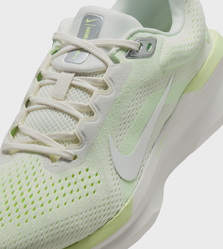 AIR WINFLO 11 Lace Up Running Shoes