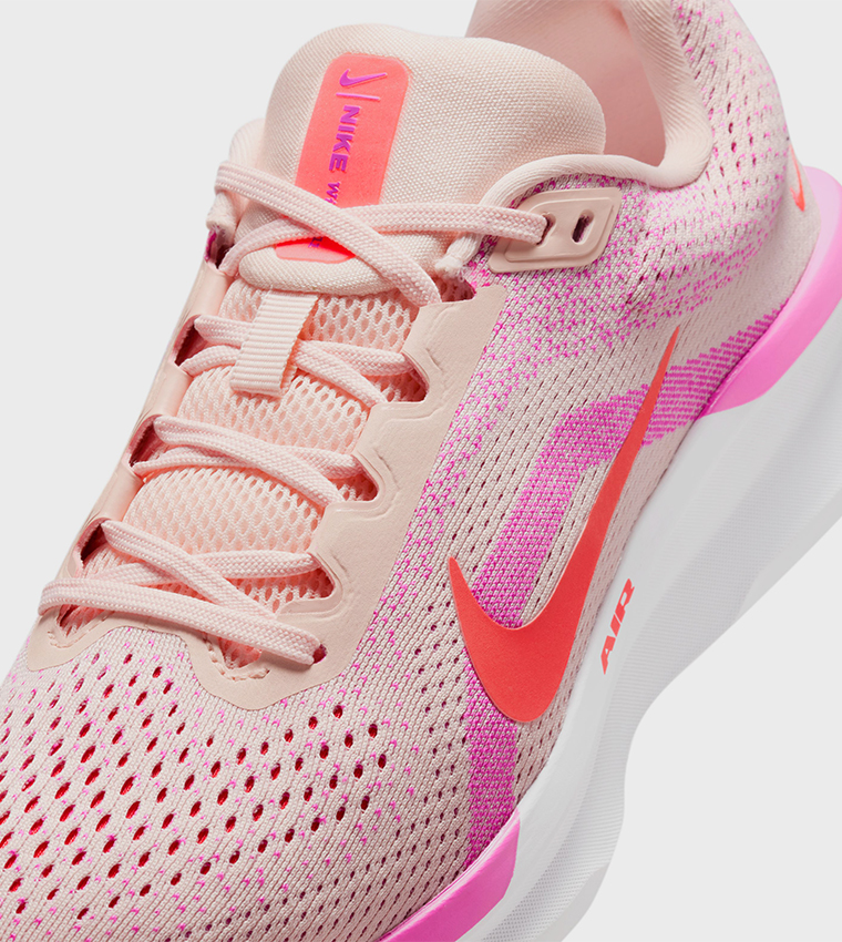 AIR WINFLO 11 Running Shoes
