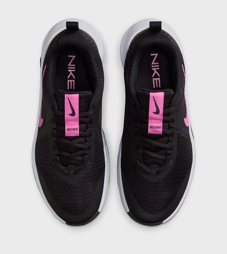 MC TRAINER 3 Lace Up Shoes