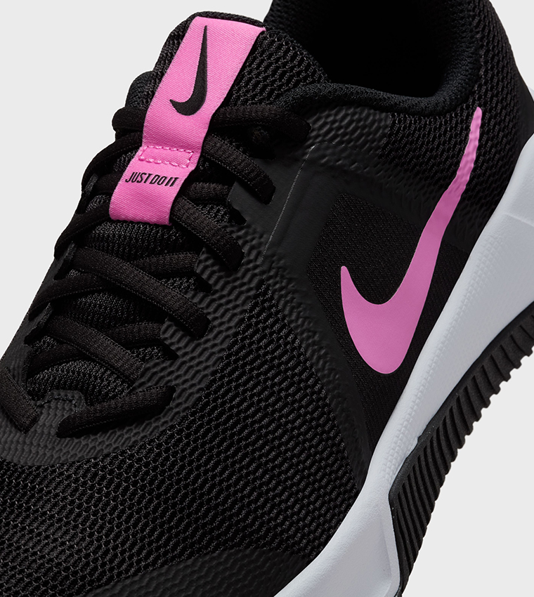 MC TRAINER 3 Lace Up Shoes