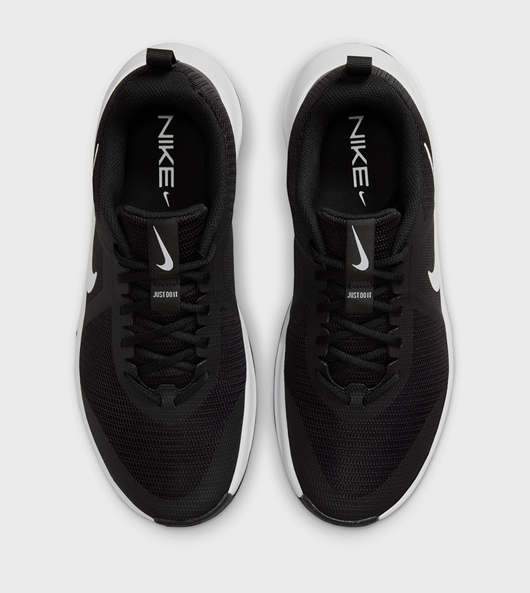 MC TRAINER 3 Lace Up Shoes