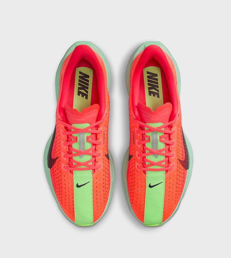 PEGASUS PLUS Color Block Running Shoes