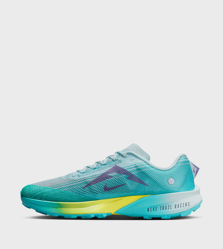 TERRA KIGER 10 Running Shoes