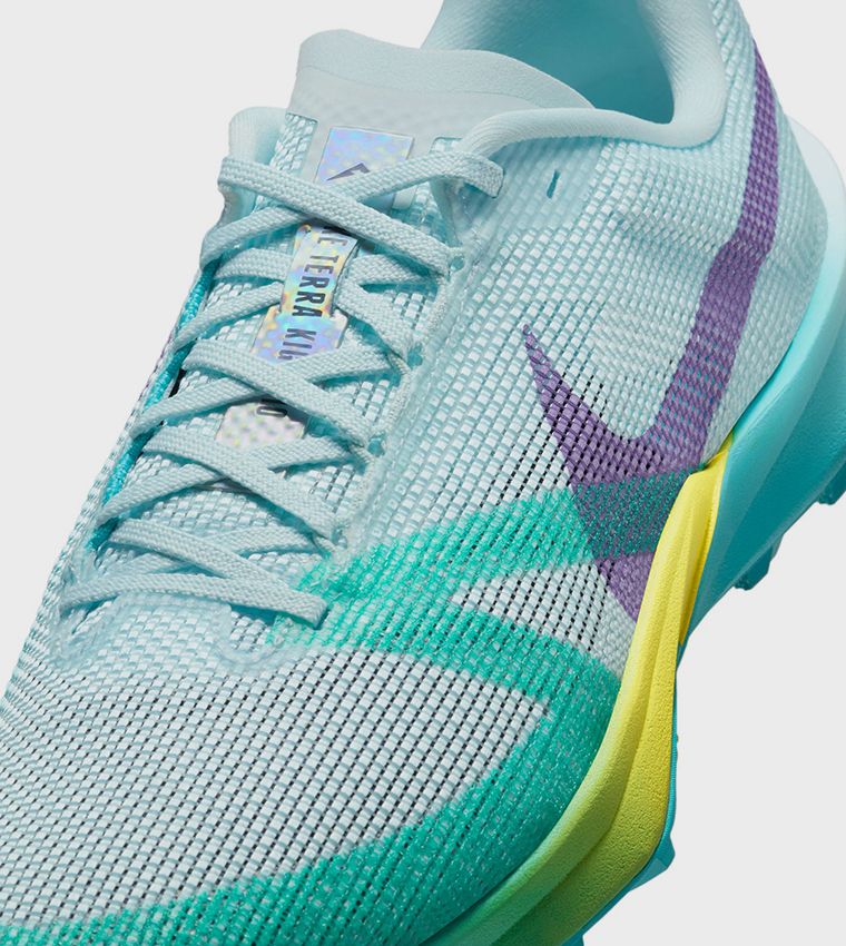 TERRA KIGER 10 Running Shoes