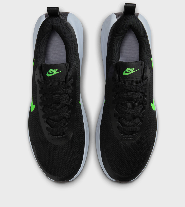 PROMINA Lace-Up Runner Sneakers