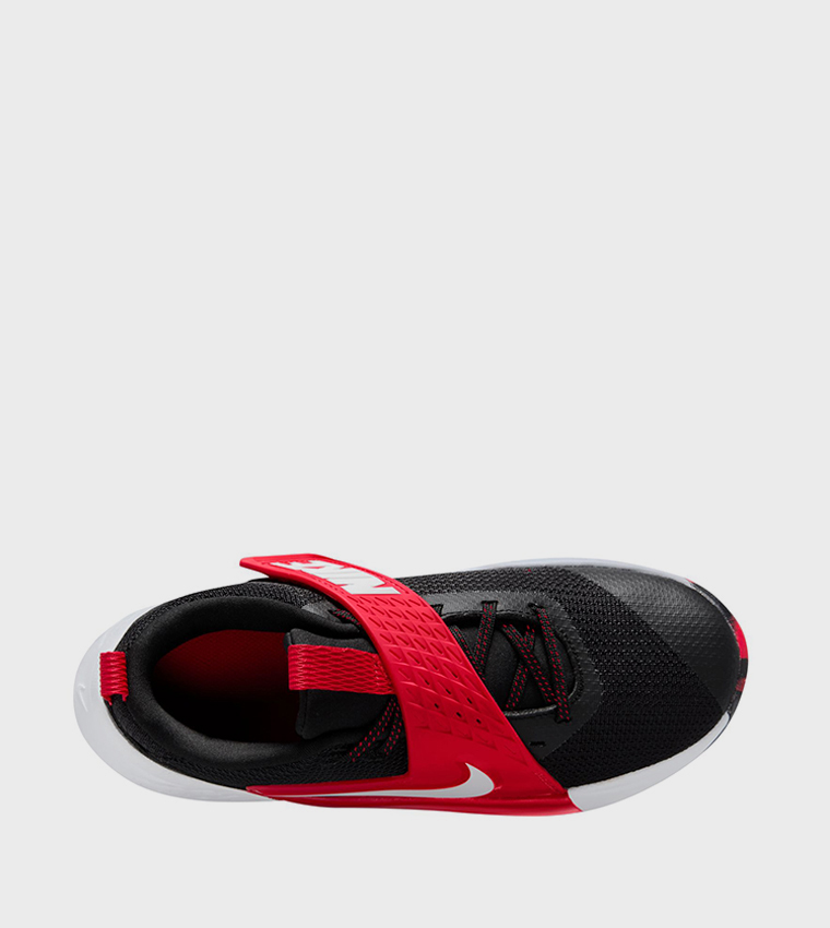 TEAM HUSTLE D 12 GS Training Shoes