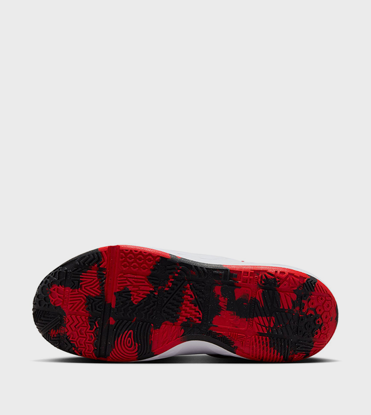 TEAM HUSTLE D 12 GS Training Shoes