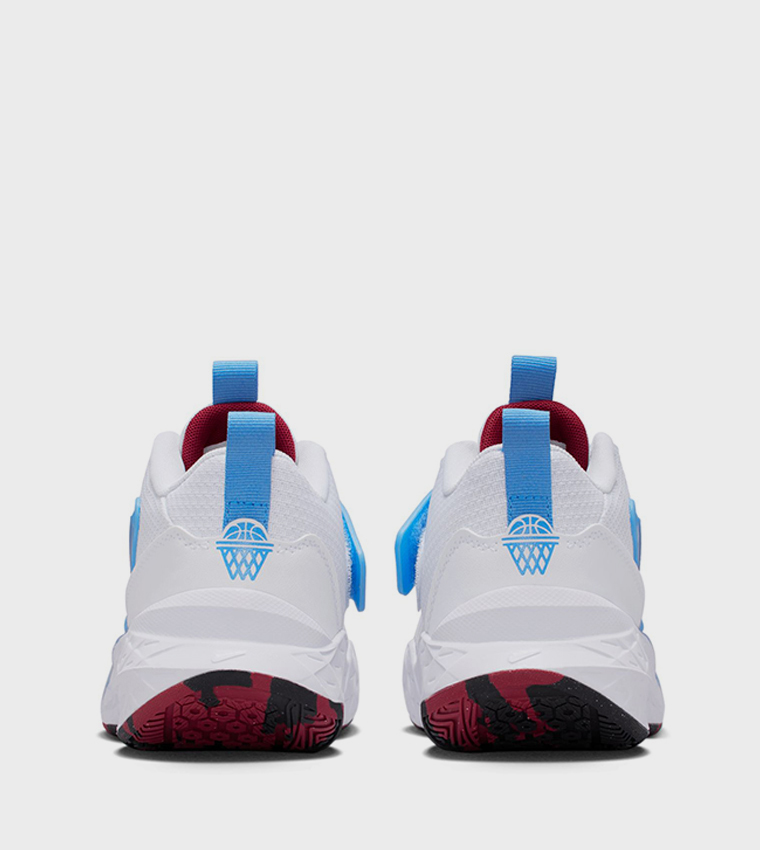 TEAM HUSTLE D 12 GS Training Shoes