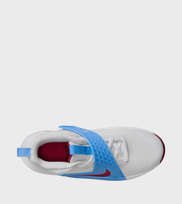 TEAM HUSTLE D 12 GS Training Shoes