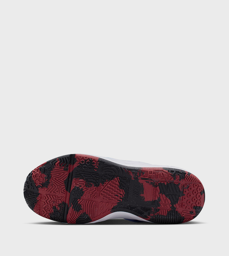 TEAM HUSTLE D 12 GS Training Shoes