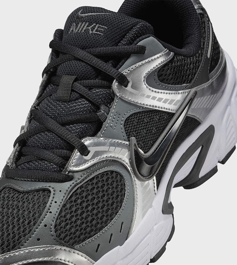 V5 RNR Running Shoes