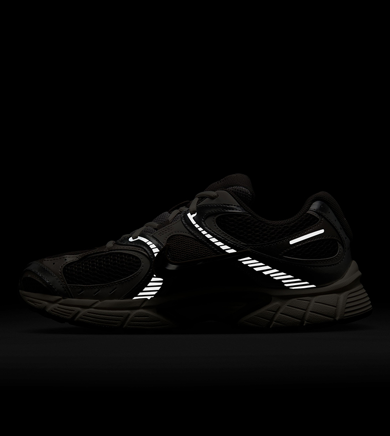 V5 RNR Lace Up Sneakers