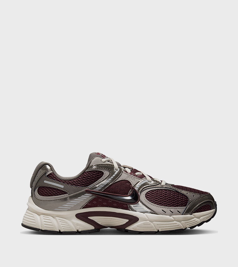 V5 RNR Lace Up Sneakers