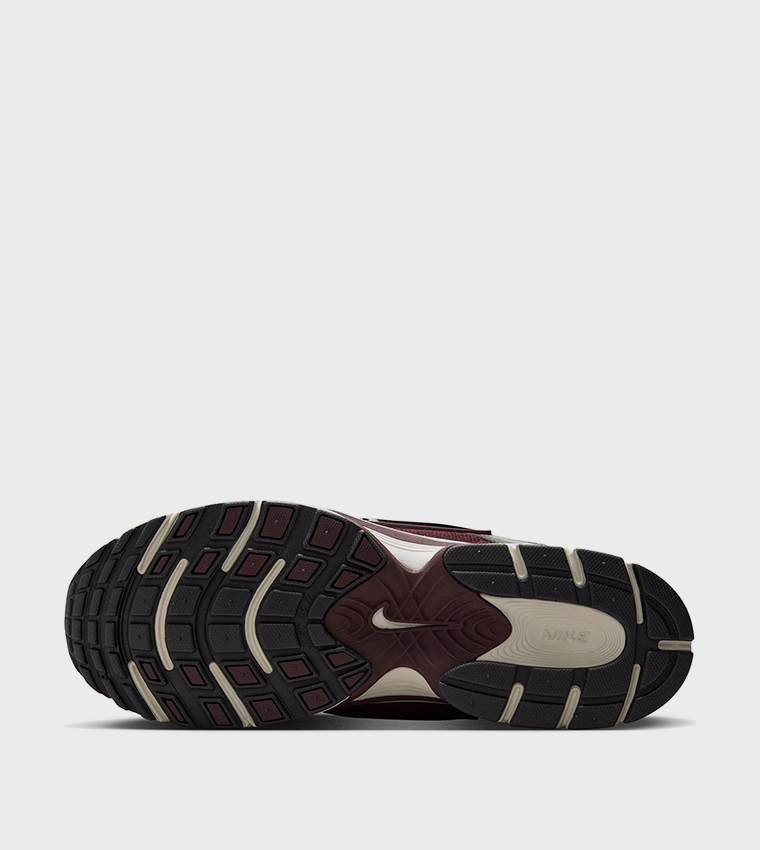 V5 RNR Lace Up Sneakers