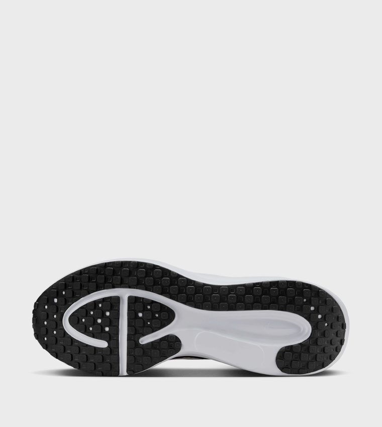 REVOLUTION 8 Running Shoes