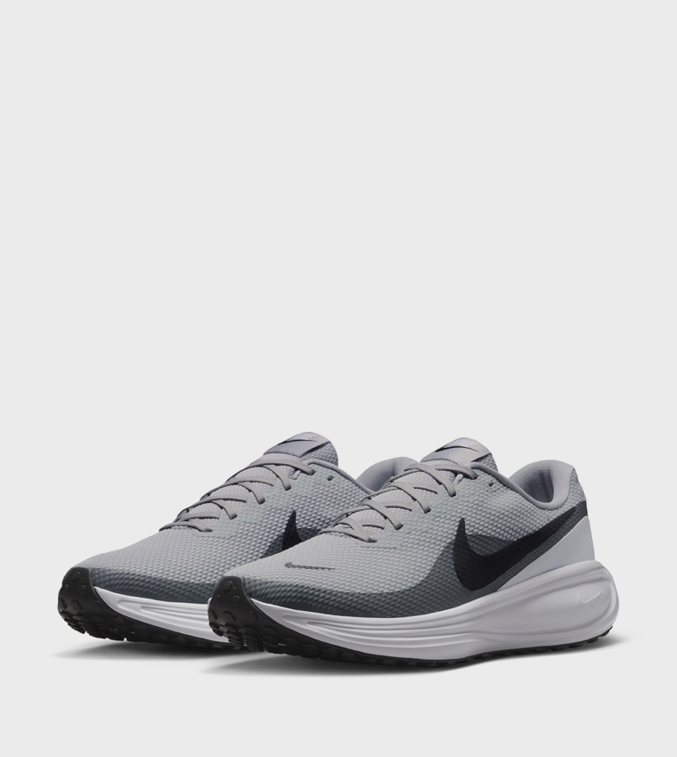 REVOLUTION 8 Running Shoes