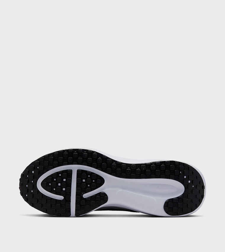REVOLUTION 8 Lace Up Running Shoes