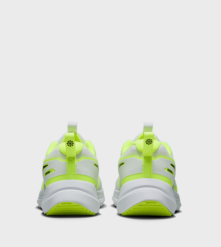 COSMIC RUNNER Contrast Detail Lace-Up Shoes