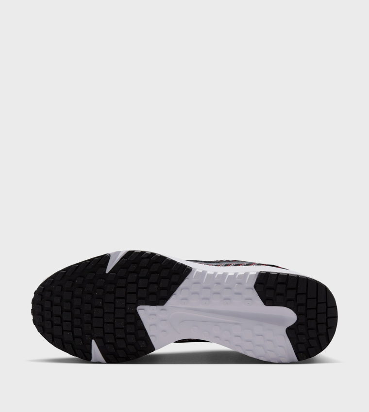 RUN DEFY Lace-Up Shoes