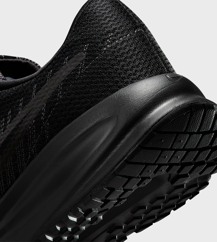 RUN DEFY Lace-Up Shoes