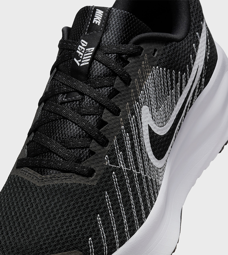 RUN DEFY Lace-Up Shoes
